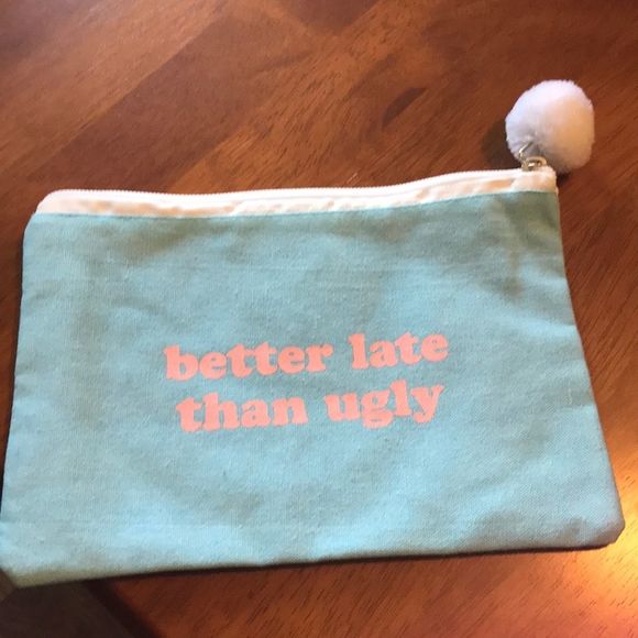 Cosmetics bag - Picture 1 of 1